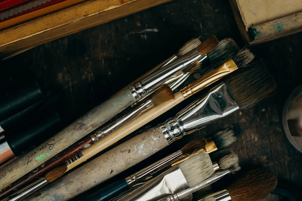 Cleaning and Storing Artists' Brushes