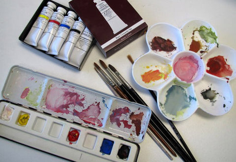 Preparing a Watercolour Gouache Palette for Painting on Location