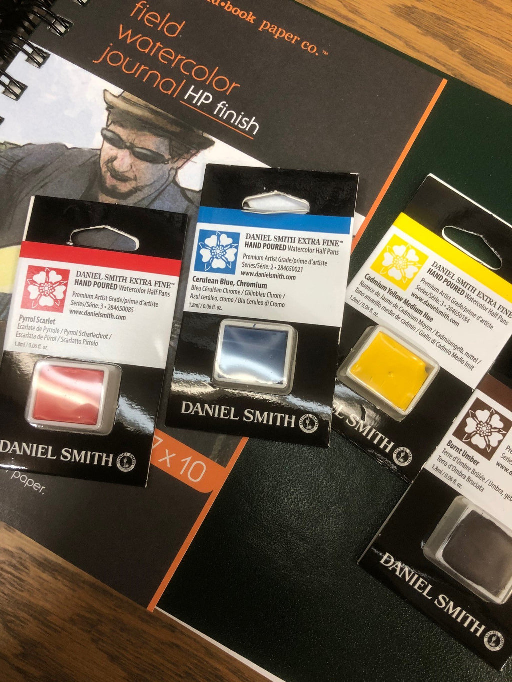 Daniel Smith Extra Fine Watercolor Half Pans