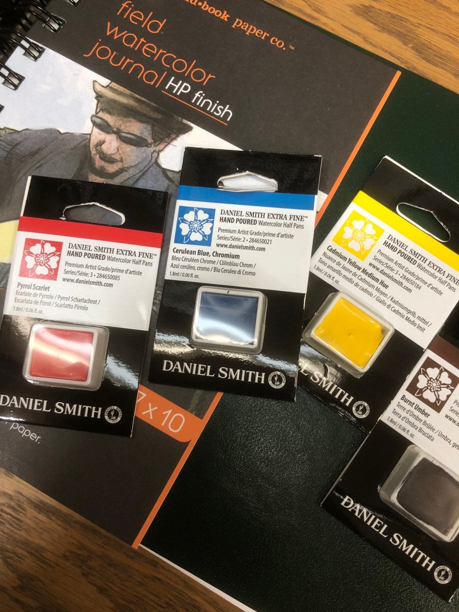 Daniel Smith Extra Fine Watercolor Half Pans