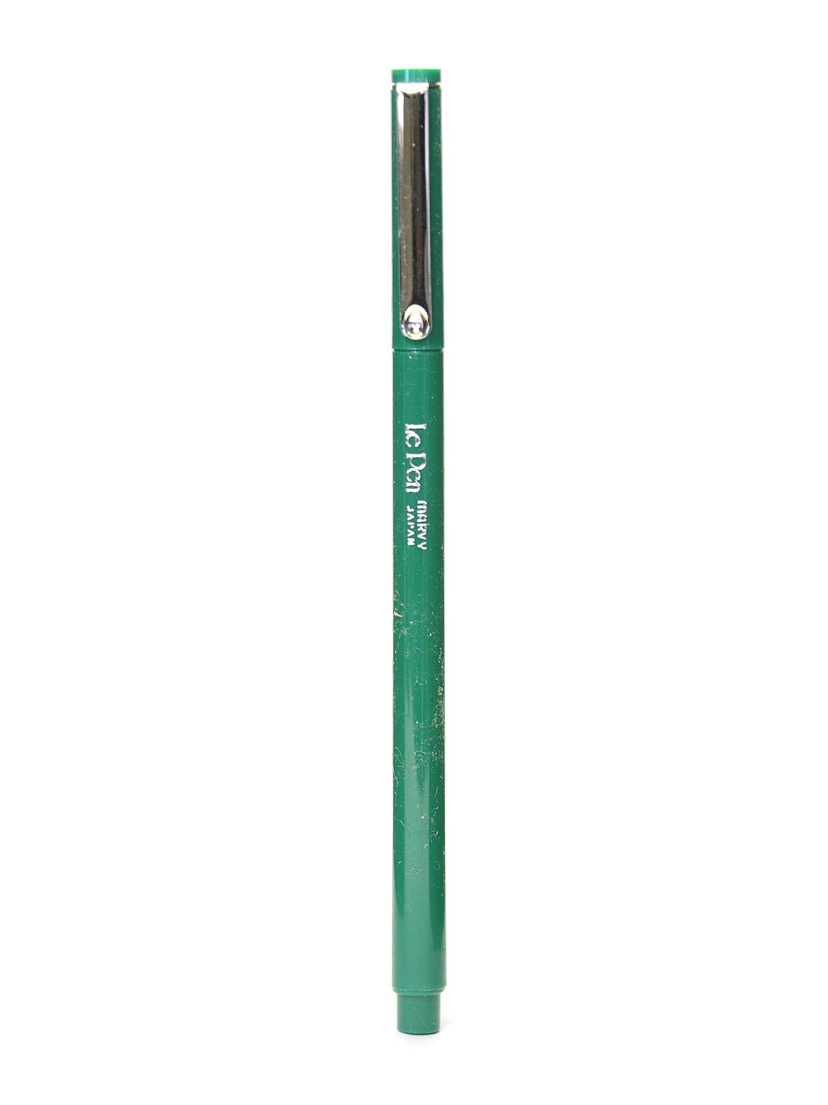 Marvy Le Pens