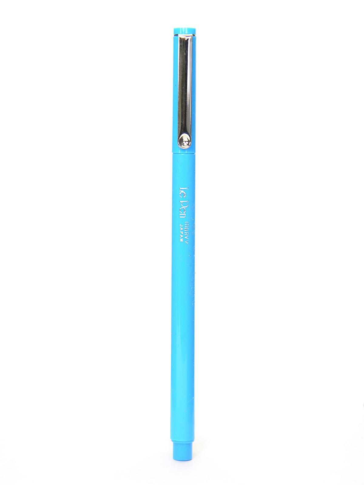 Marvy Le Pens